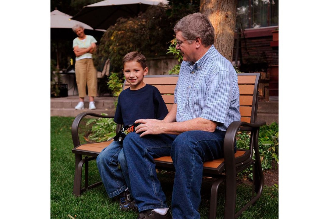 Скамья-качалка Lifetime Орех